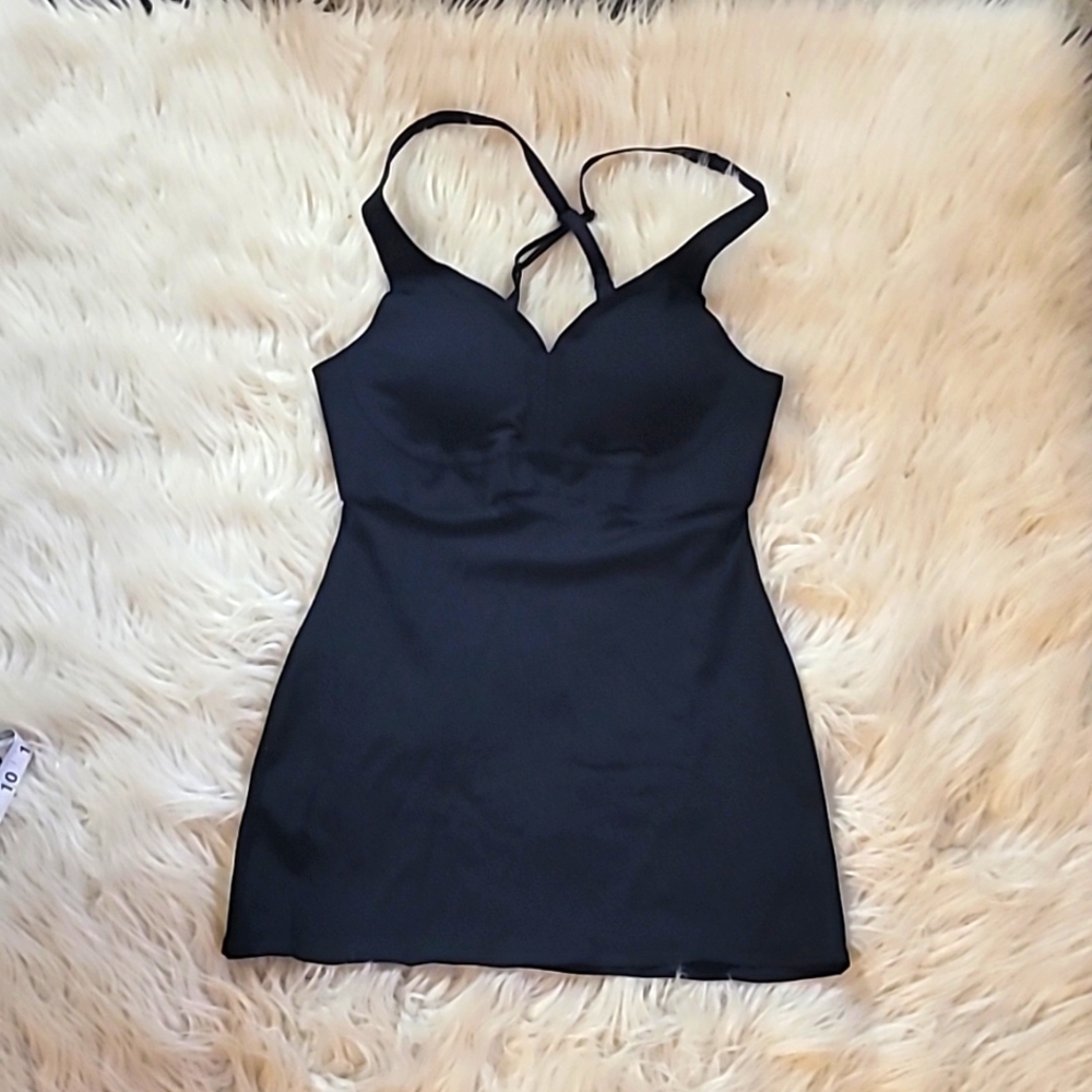 NWOT LULULEMON padded tank top